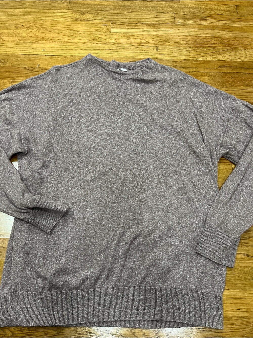Uniqlo Men's Crewneck Sweater in Heather Brown
